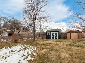 821 Victor Street, Aurora CO 80011