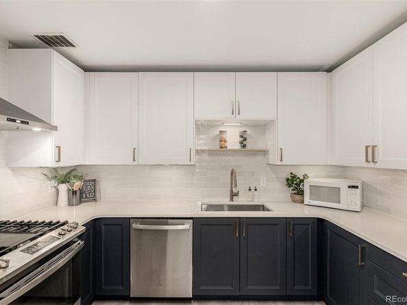 821 Victor Street, Aurora CO 80011