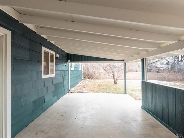 821 Victor Street, Aurora CO 80011