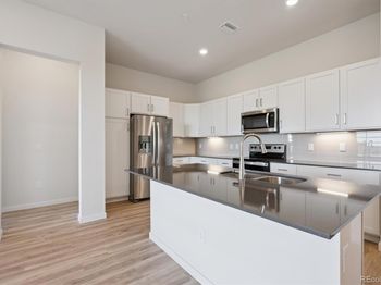 485 Interlocken Boulevard