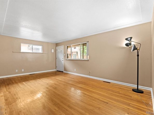 5085 - 5087 E 34th Avenue, Denver CO 80207