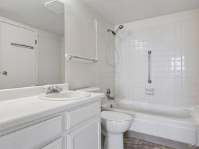 13902 E Marina Drive 311, Aurora CO 80014