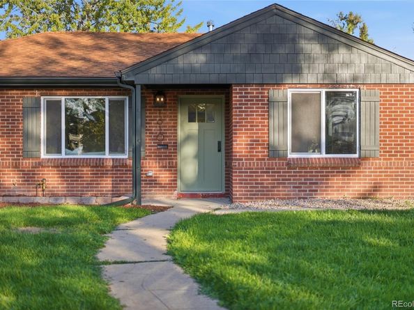 1610 Roslyn Street, Denver CO 80220