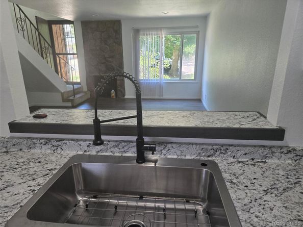 1288 S Carson Way, Aurora CO 80012