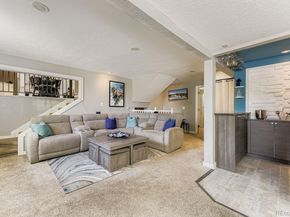6910 W Floyd Avenue, Lakewood CO 80227