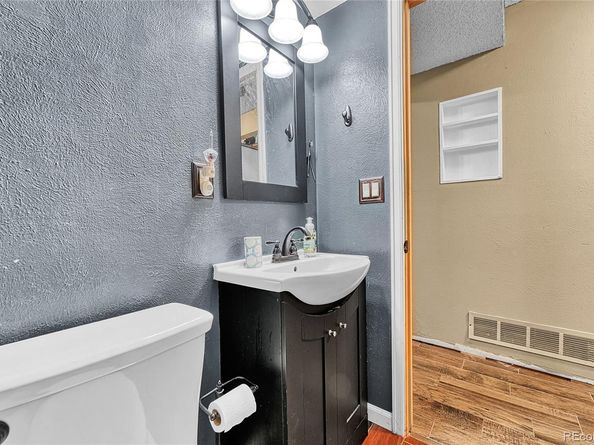 19785 E Oxford Drive, Aurora CO 80013