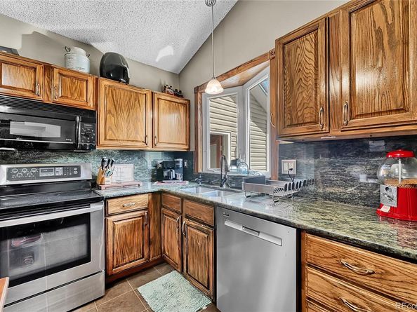 19785 E Oxford Drive, Aurora CO 80013