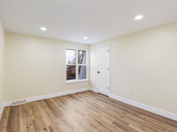 6708 W Portland Avenue, Littleton CO 80128