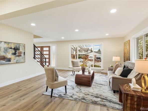 6708 W Portland Avenue, Littleton CO 80128