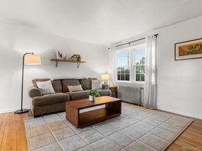 6003 E 28th Avenue, Denver CO 80207