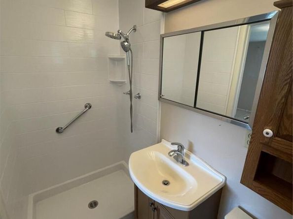 6695 S Ogden Street, Centennial CO 80121