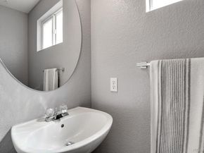 19727 Montview Drive, Aurora CO 80011