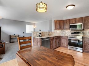 19727 Montview Drive, Aurora CO 80011