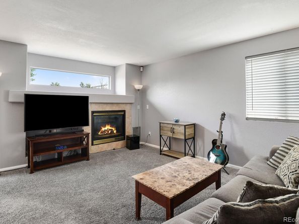 19727 Montview Drive, Aurora CO 80011
