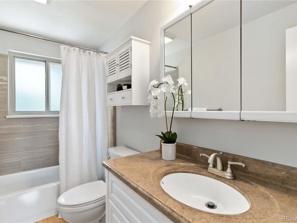 3971 S Syracuse Way, Denver CO 80237