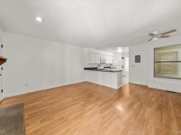 932 S Dearborn Way 4, Aurora CO 80012