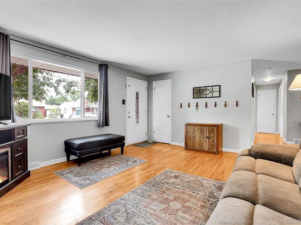 6714 Gray Court, Arvada CO 80003