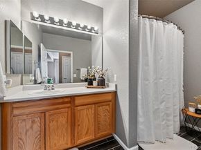 22920 E Roxbury Drive E, Aurora CO 80016
