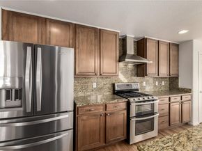Undisclosed Address #7433560, Aurora CO 80013