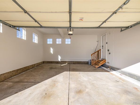 Undisclosed Address #7433560, Aurora CO 80013
