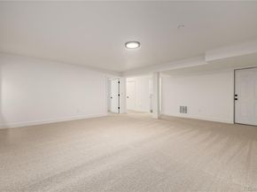 Undisclosed Address #7433560, Aurora CO 80013