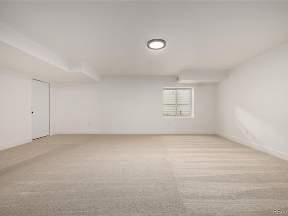 Undisclosed Address #7433560, Aurora CO 80013