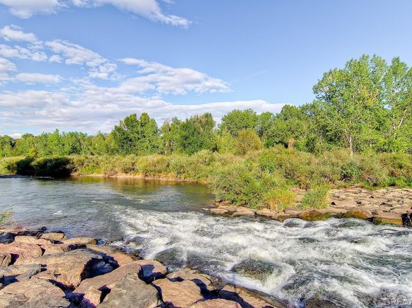 2700 W Greens Place, Littleton CO 80123