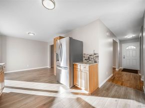 936 S Moline Street, Aurora CO 80012