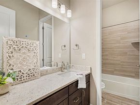 6610 S Addison Way, Aurora CO 80016
