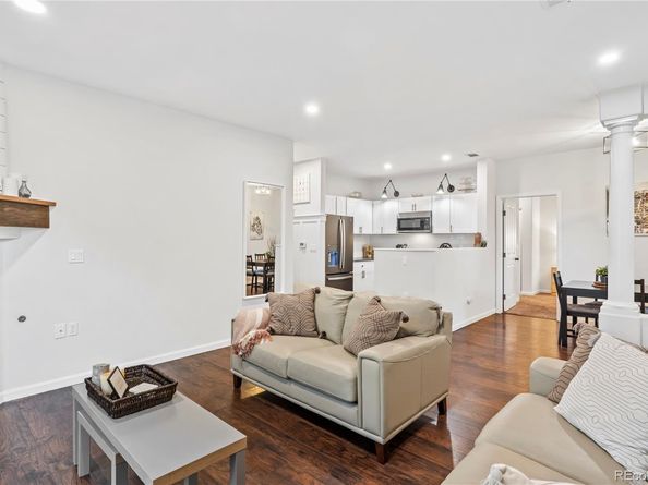 4085 S Crystal Circle 101, Aurora CO 80014