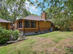 82 S Eagle Circle, Aurora CO 80012