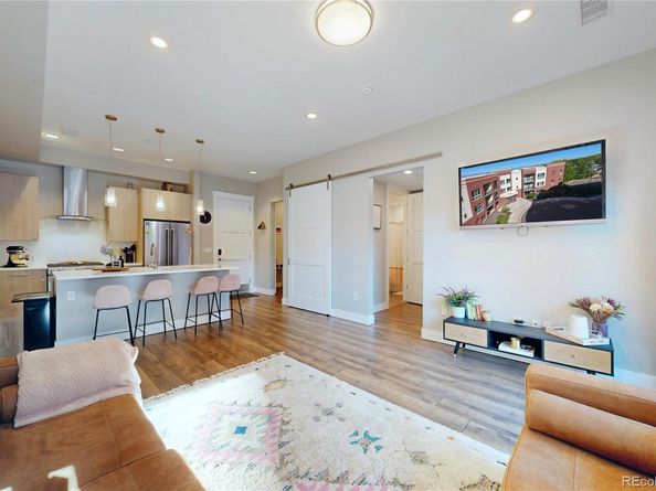 4885 S Monaco Street 101, Denver CO 80237