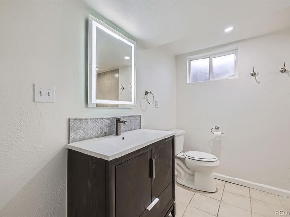 7800 Greenwood Boulevard, Denver CO 80221