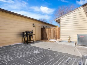 16066 E Ithaca Place B, Aurora CO 80013