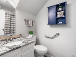 16066 E Ithaca Place B, Aurora CO 80013