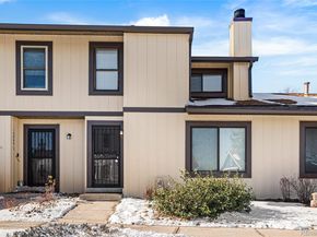 16066 E Ithaca Place B, Aurora CO 80013