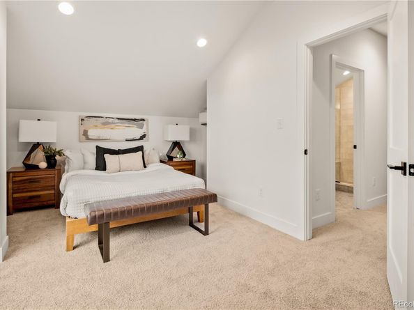 Undisclosed Address #9712126, Denver CO 80204