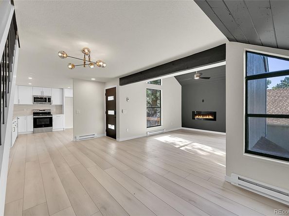 3433 Cripple Creek Square G16, Boulder CO 80305