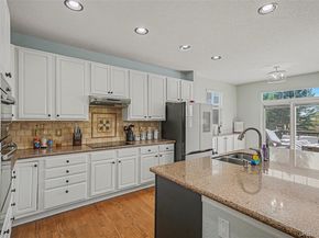 6915 S Fultondale Circle, Aurora CO 80016