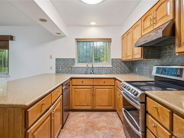 1039 S Alkire Street, Lakewood CO 80228