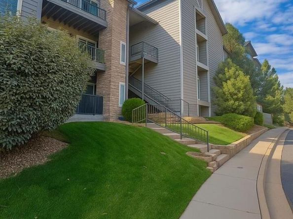 2575 S Syracuse Way G104, Denver CO 80231