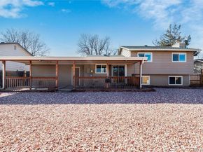 2118 S Mobile Way, Aurora CO 80013