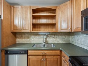 725 S Alton Way 7D, Denver CO 80247