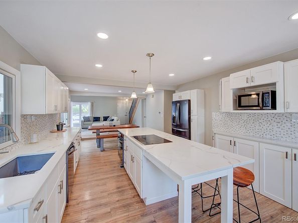 12315 E Bates Circle, Aurora CO 80014