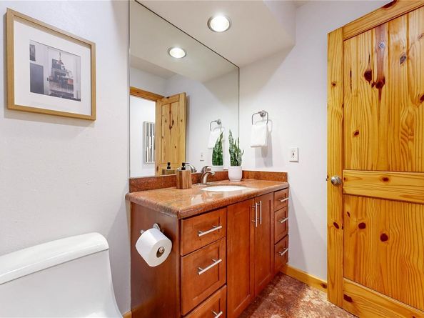 6140 S Monaco Way, Centennial CO 80111