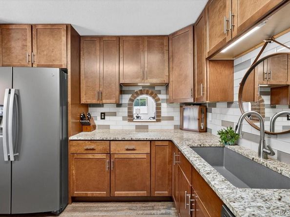 653 Brentwood Street, Lakewood CO 80214
