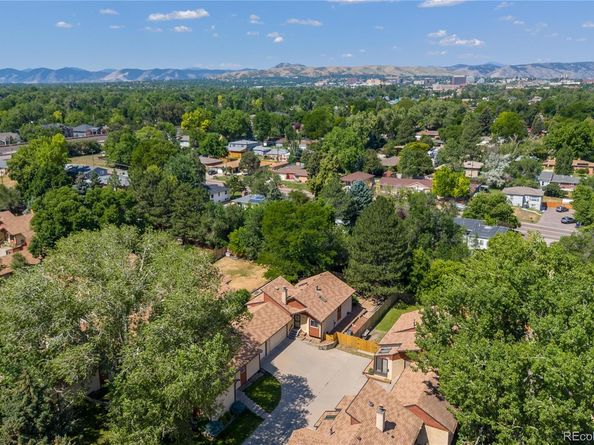 653 Brentwood Street, Lakewood CO 80214