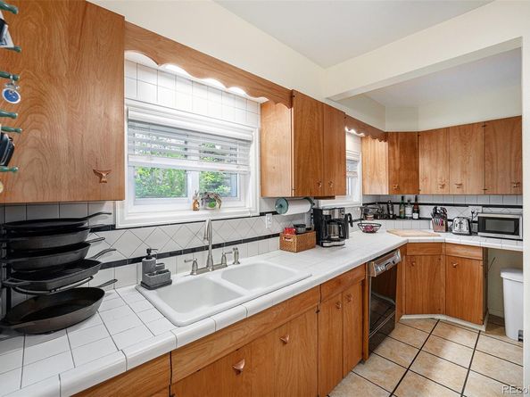 895 Vance Street, Lakewood CO 80214