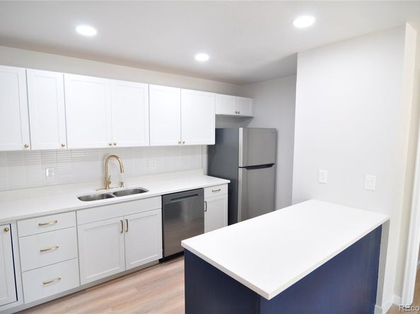 7219 S Vine Street, Centennial CO 80122