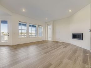 24515 E Kettle Court, Aurora CO 80016